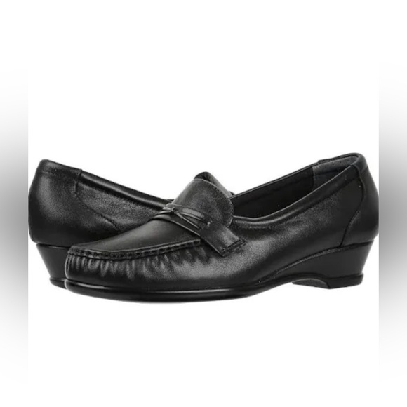 NWT NIB SAS Easier Dress Slip On Leather Loafer Shoes USA...